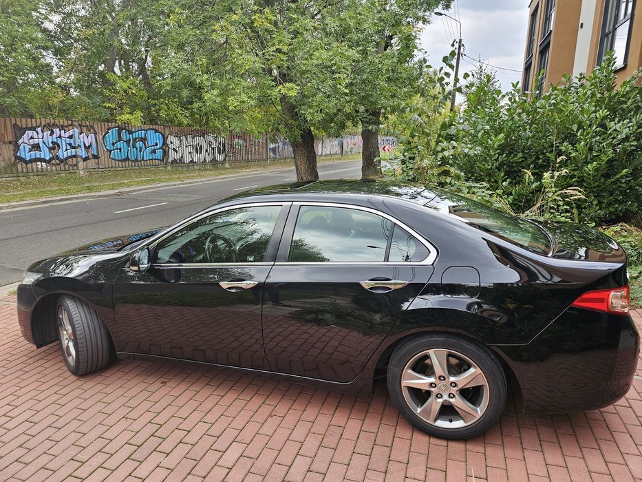Honda accord VIII