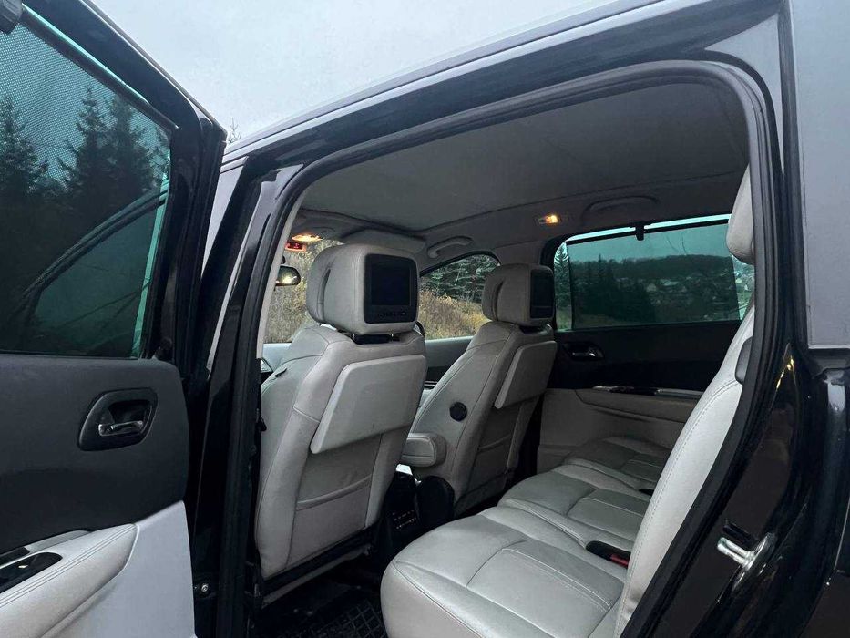 PEUGEOT 5008 / Пежо 5008