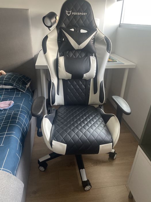 Cadeira gaming quarto rapaz