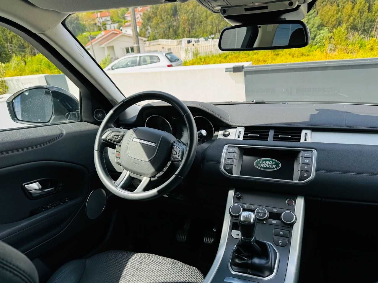 Range Rover Evoque 2.0 D150 R-DYNAMIC - Apenas 65mil km