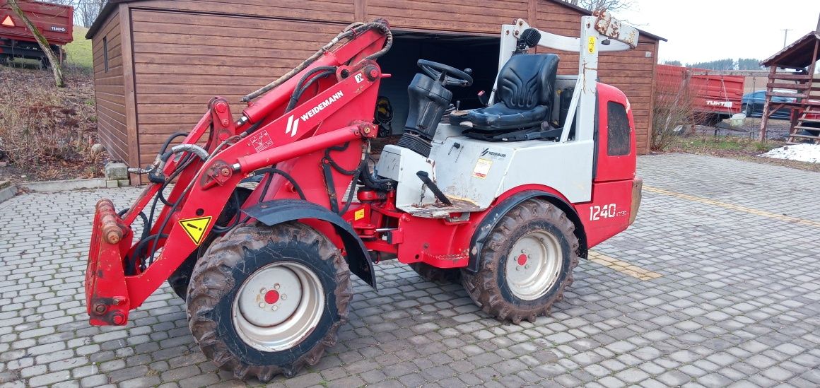 Weidemann 1240 XC / Saurerburger SH500 Mini Ładowarka