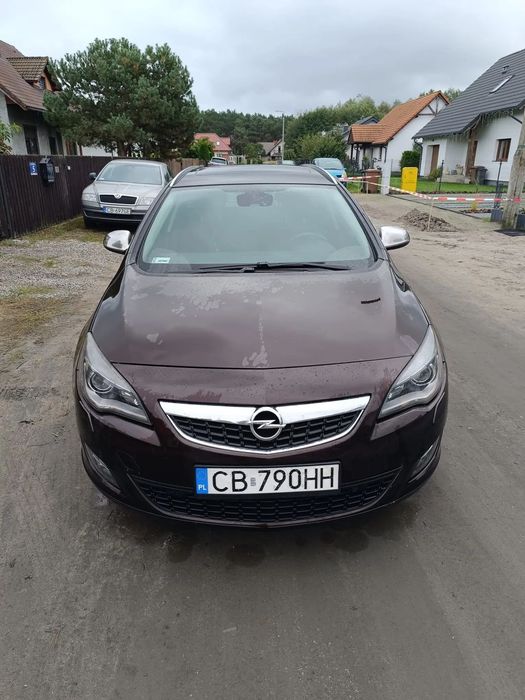 Opel Astra Opel Astra J 2011 rok 1.6t(180km) + gaz
