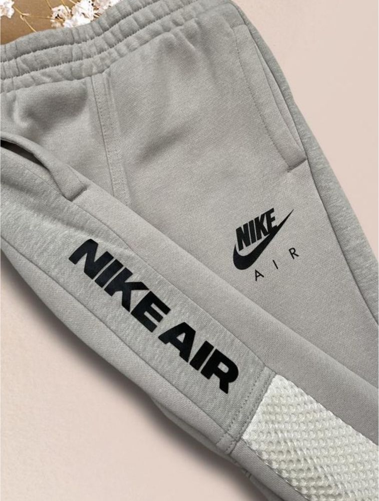 Теплий спортивний костюм Nike оригінал на хлопчика 3/4 роки