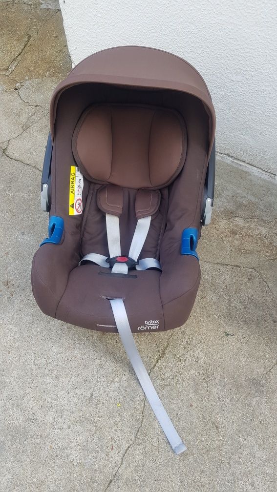 Ovo romer britax castanho