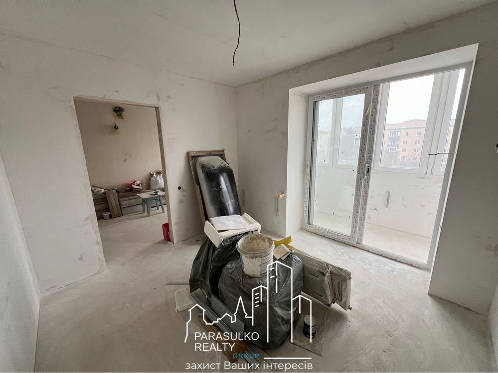 Продам 2-х кімнатну квартиру під чистовий ремонт!