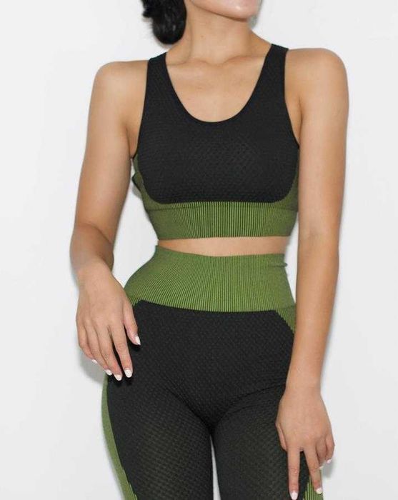 Костюм для фитнеса  / йоги (лосины, топ, кофта)