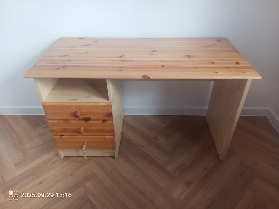 Biurko z drewna 120x57.5