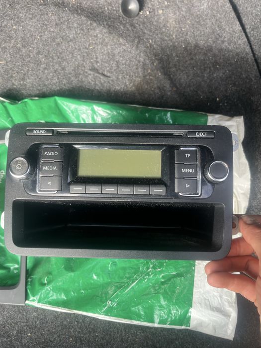 Mieszek/radio GOLF 6 2008 oryginaly!