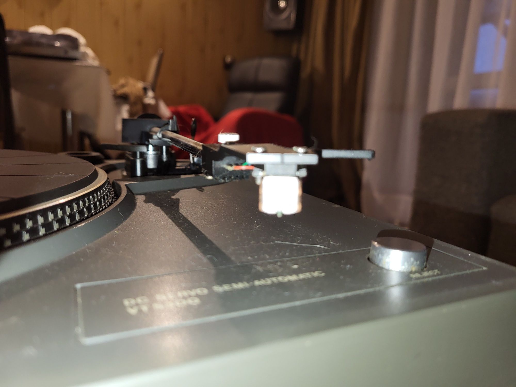 Gramofon VISONIC