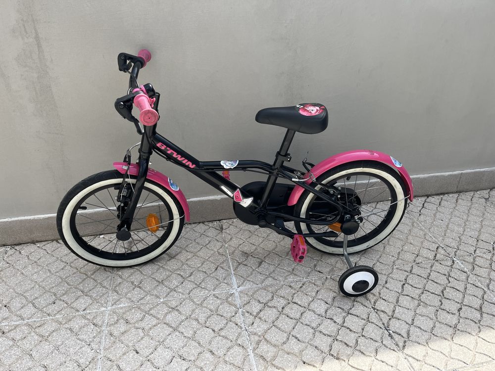 Bicicleta Criança 16’’ dos 4 a 6 anos