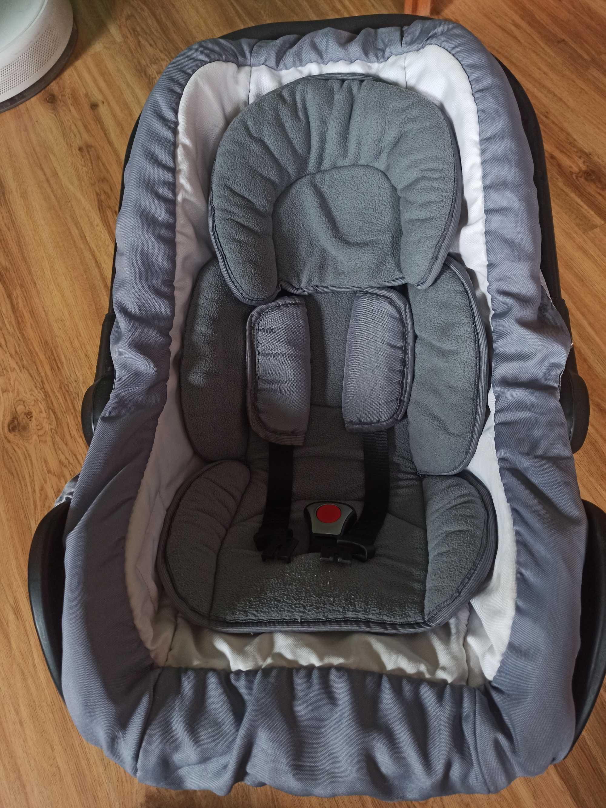 Nosidełko/ fotelik dla niemowlaka