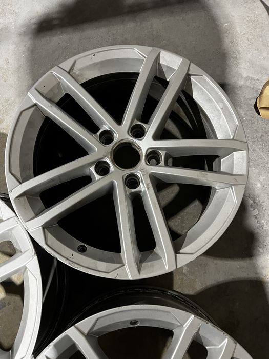 Jantes originais Volkswagen Golf GTD 17 5x112