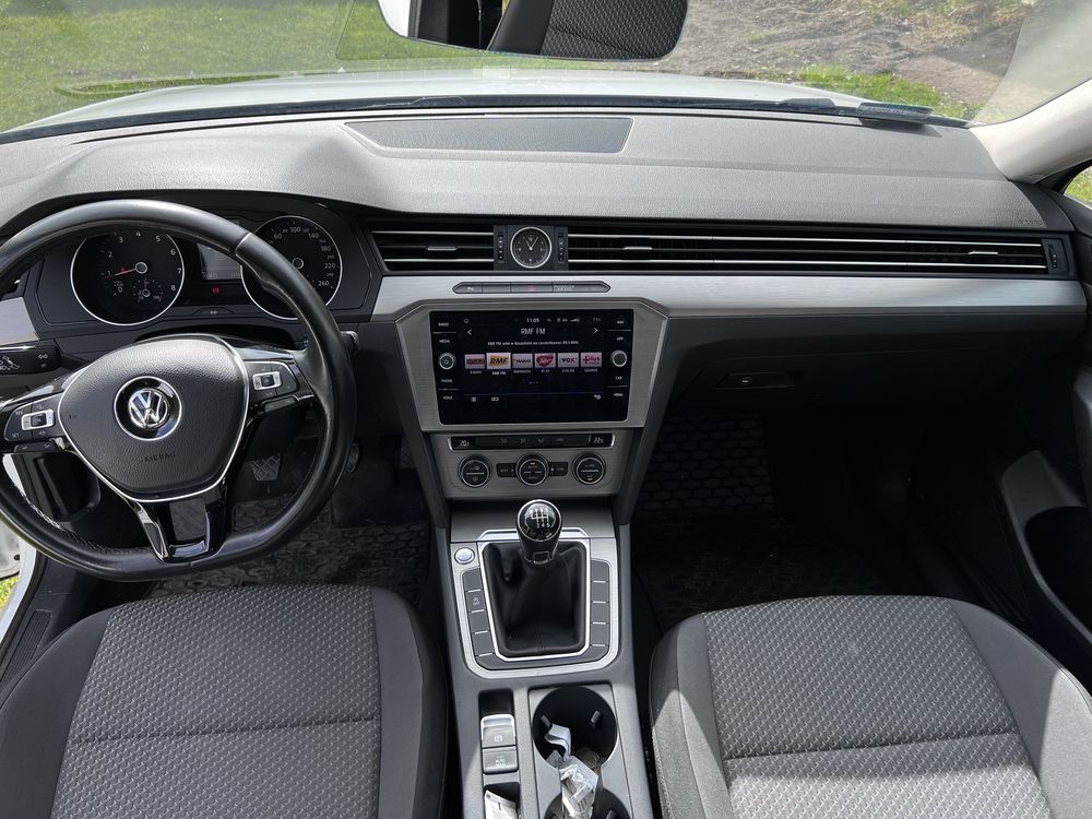 Volkswagen passat B8 model 2019r 150 km salon polska