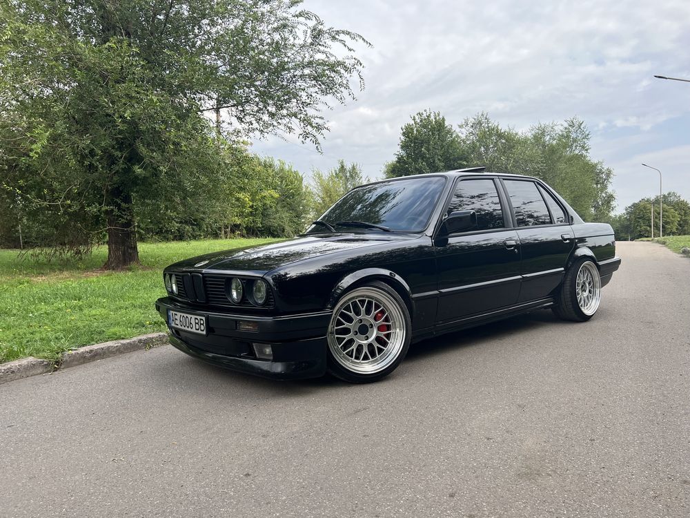 Продам E30 bmw 320 m52b28tu е30 2.8