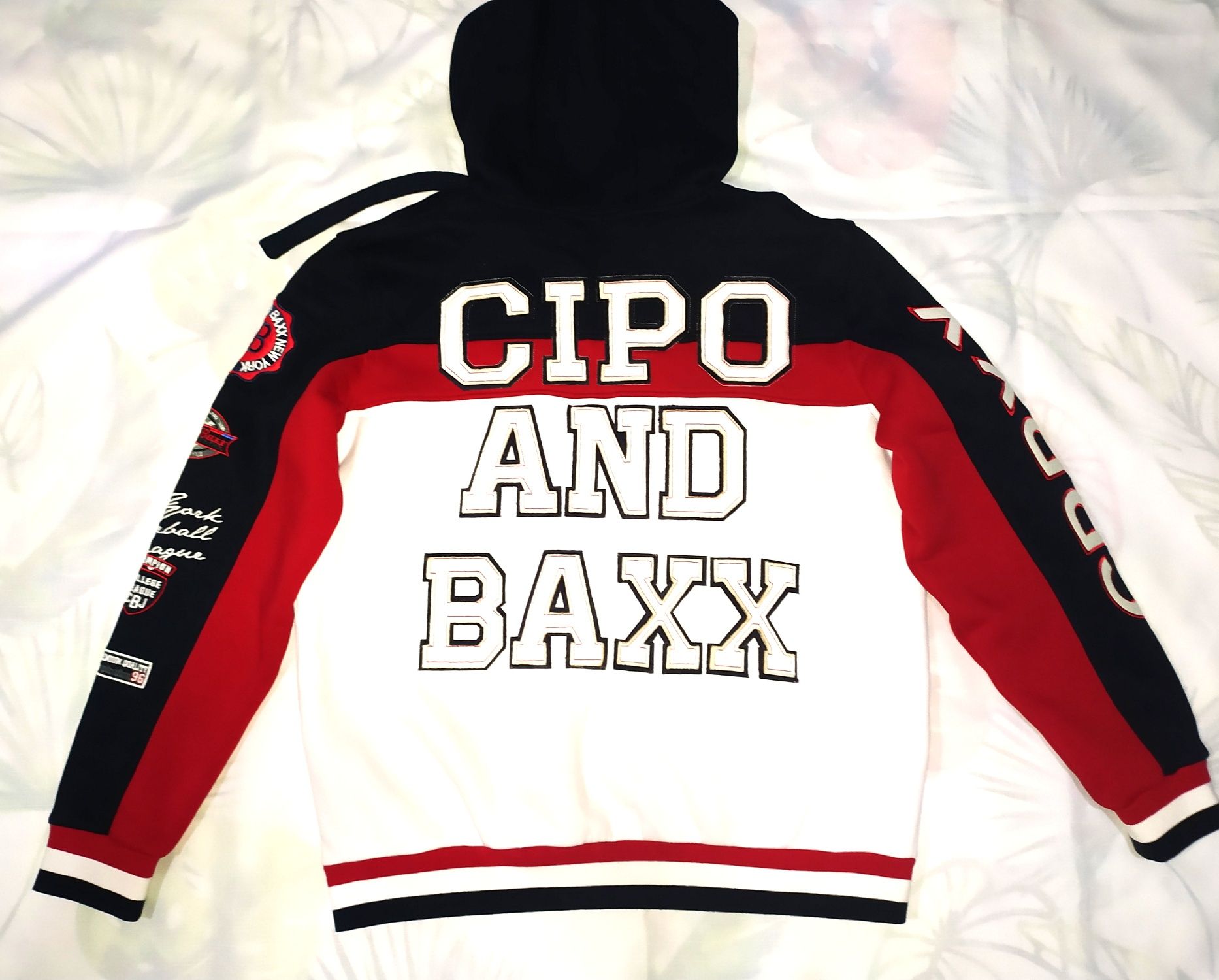 Bluza z kapturem Cipo & Baxx 44