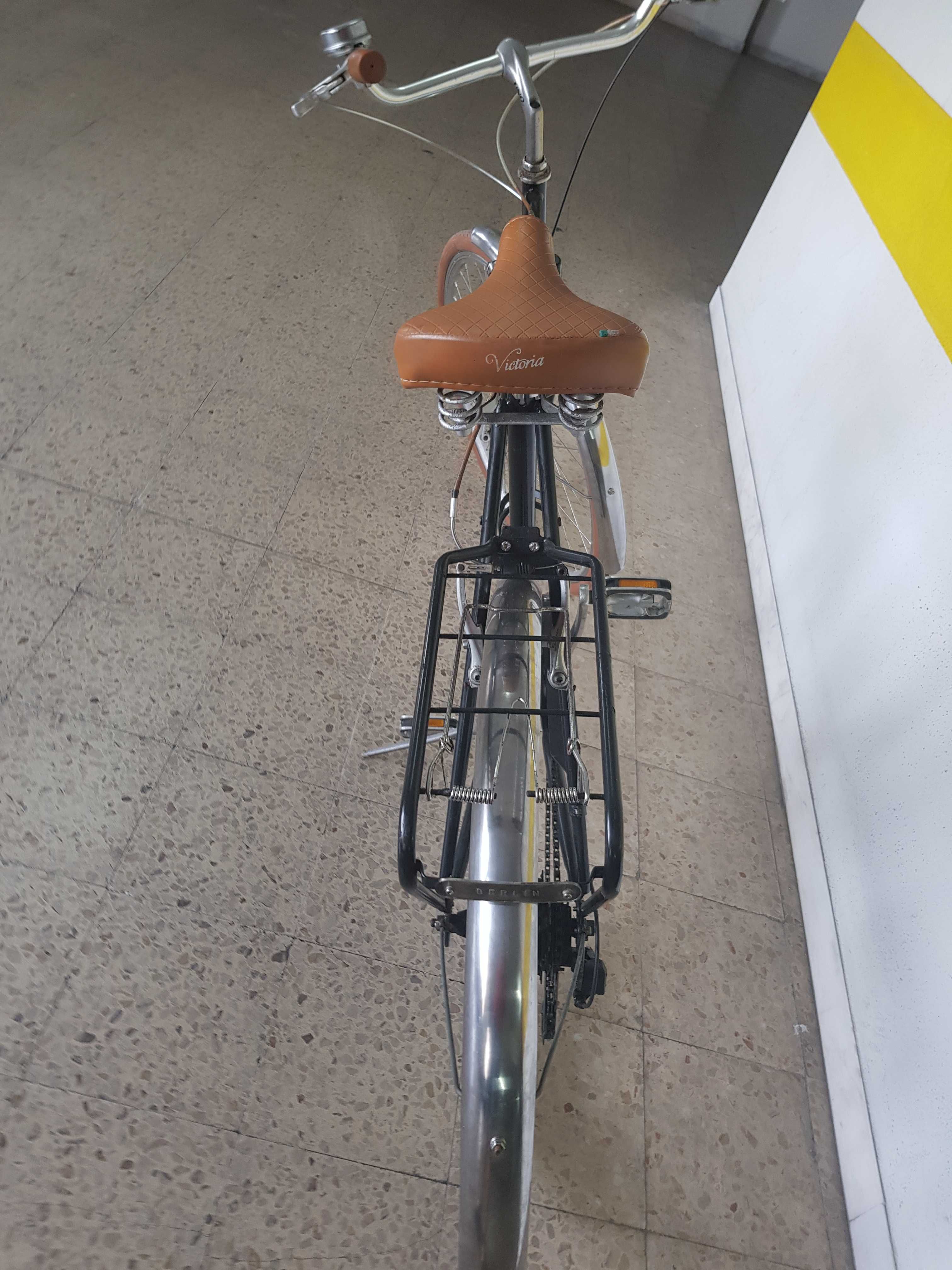 Bicicleta pasteleira italiana (tamanho do quadro: 58 cm.
)