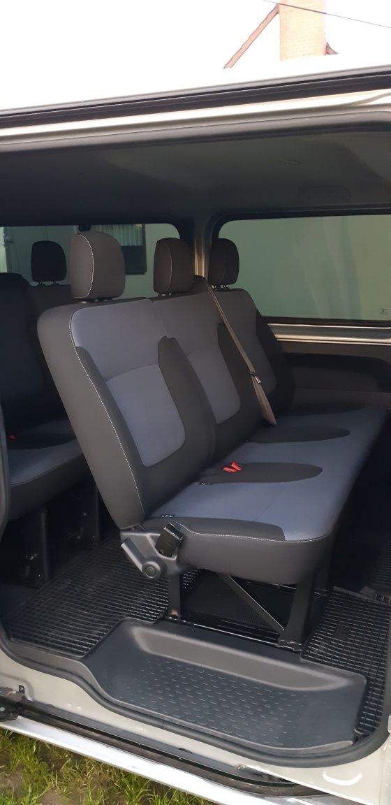 Wypożyczę busa 9 osób, wynajem / wypożyczalnia / WAKACJE Chorwacja