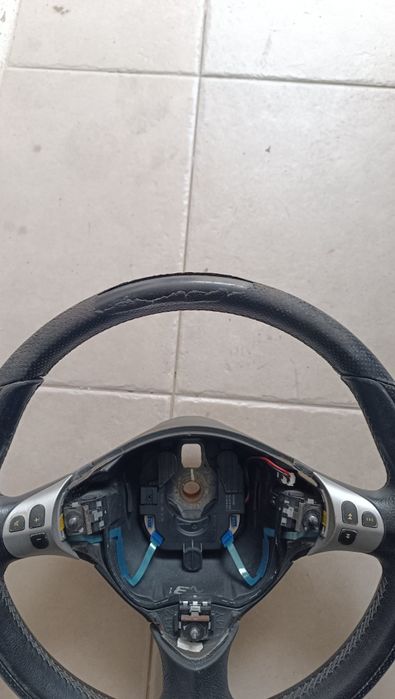 Volante Alfa Romeo 156 com comandos a funcionar sem air bag