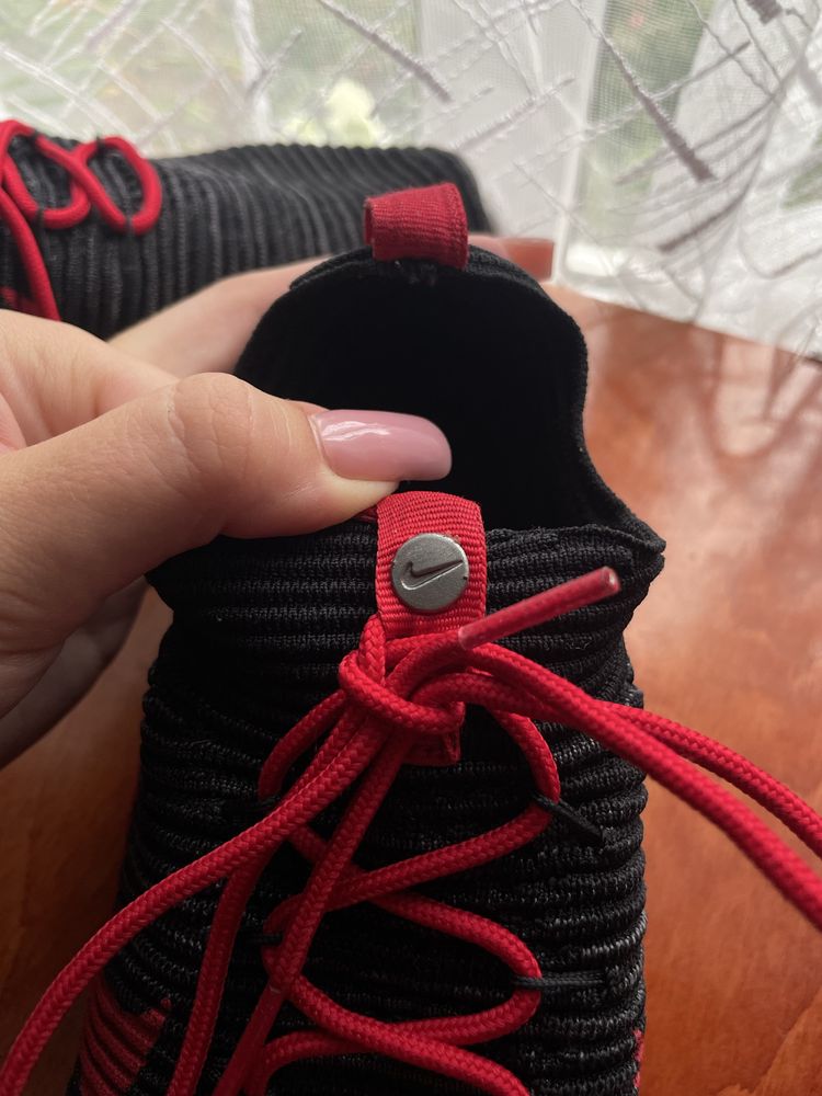 Кросівки nike 40,5 розмір
