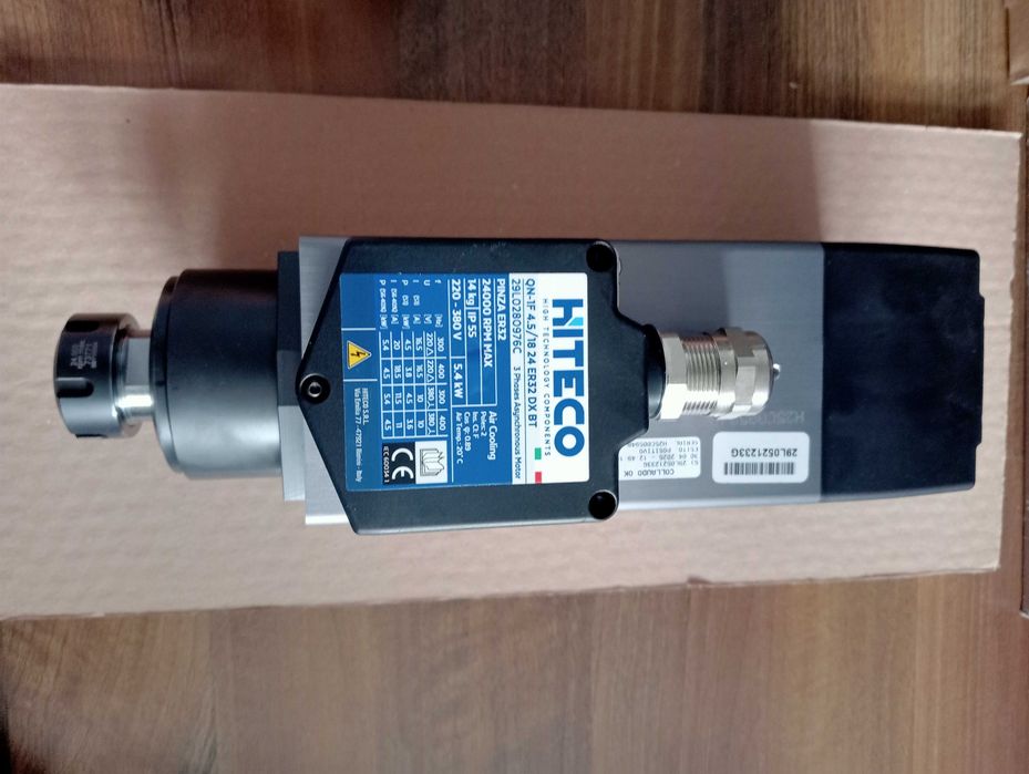 Wrzeciono i falownik Hiteco Er32 Dx 5.4 kW z falownikiem Delta