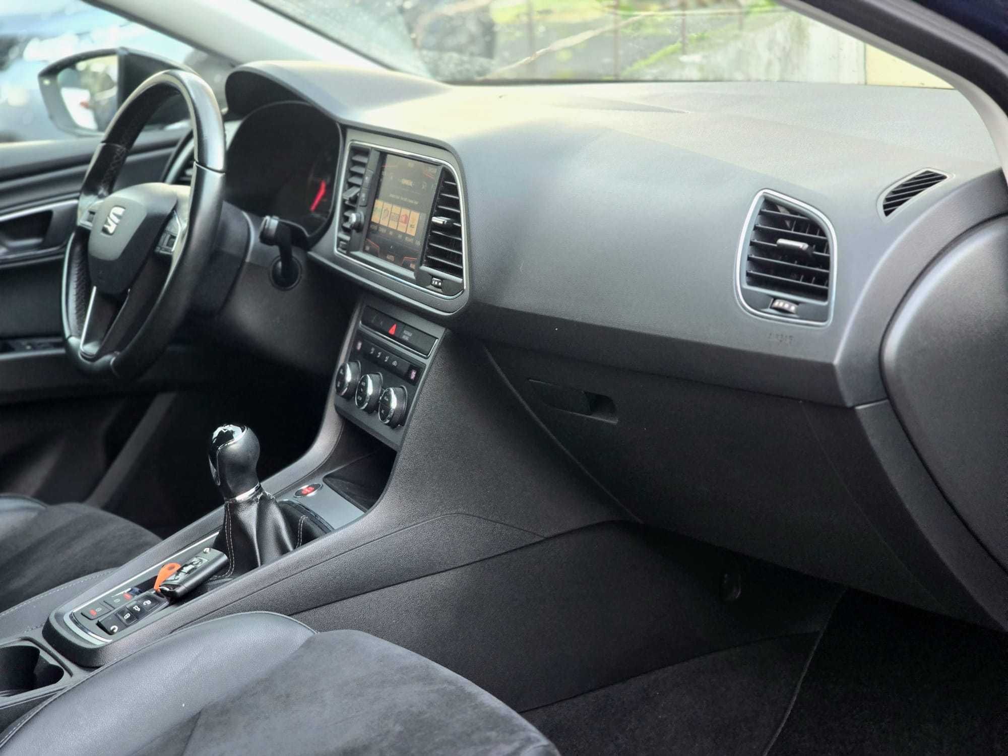 SEAT LEON ST FR 1.6TDI 116CV "LOOK CUPRA" FACELIFT Nacional