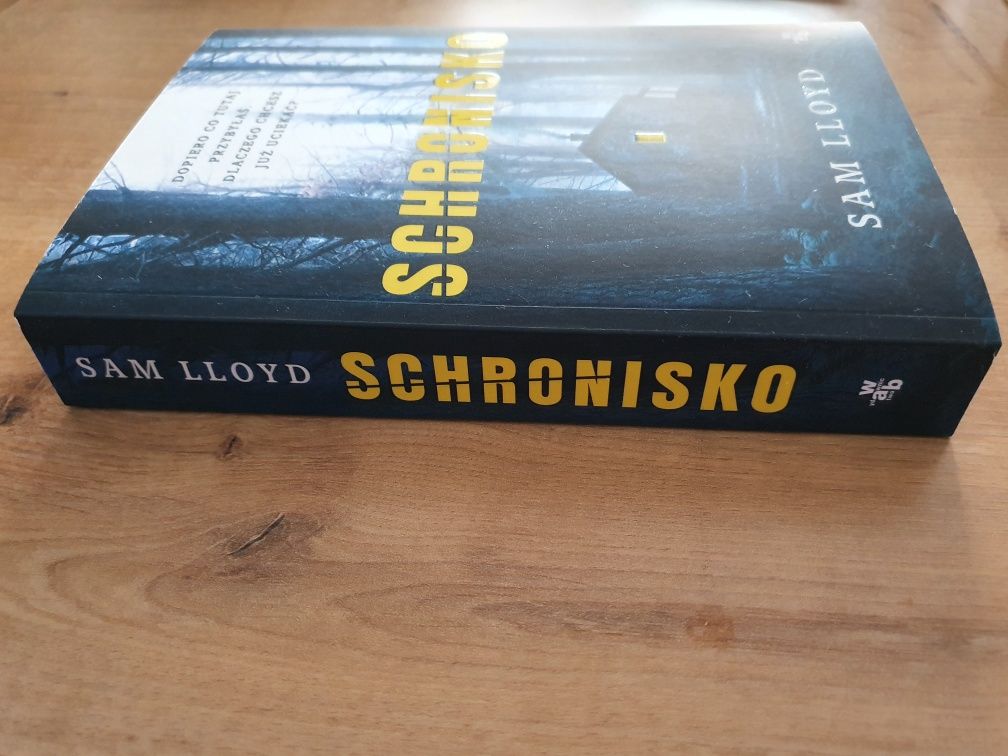 Schronisko. Sam Lloyd