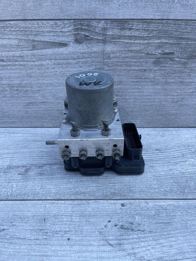 Блок управления ABS Mercedes Sprinter W906 VW Crafter A9069002001