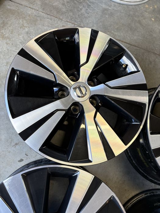 Oryginalne Alufelgi Volvo 16” 5x108 ET 37