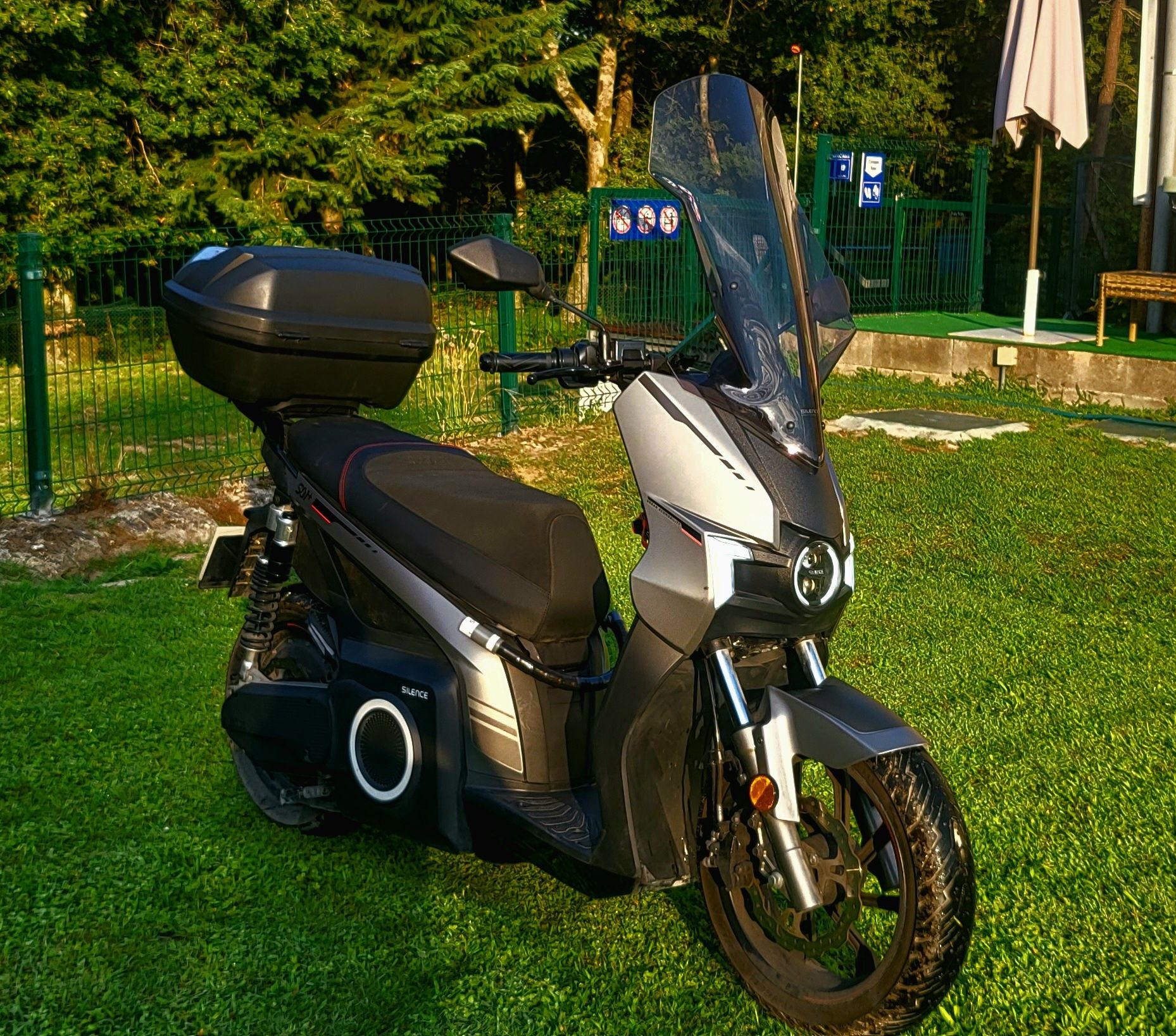 Silence S01 plus/Seat mó full extras ( com entrega )