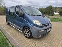 Opel Vivaro 2.5 CDTI klimatyzacja tempomat hak
