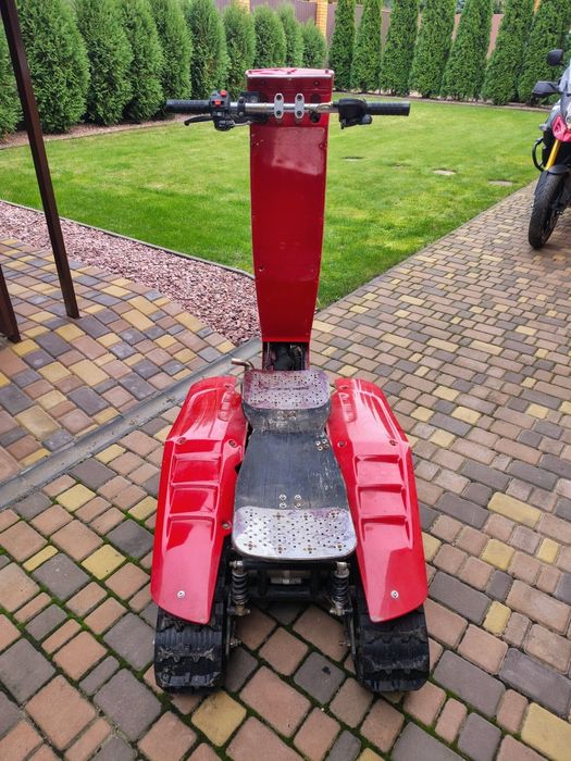 Мотовездіход ,мотоскейт ,гусеничний скейт,