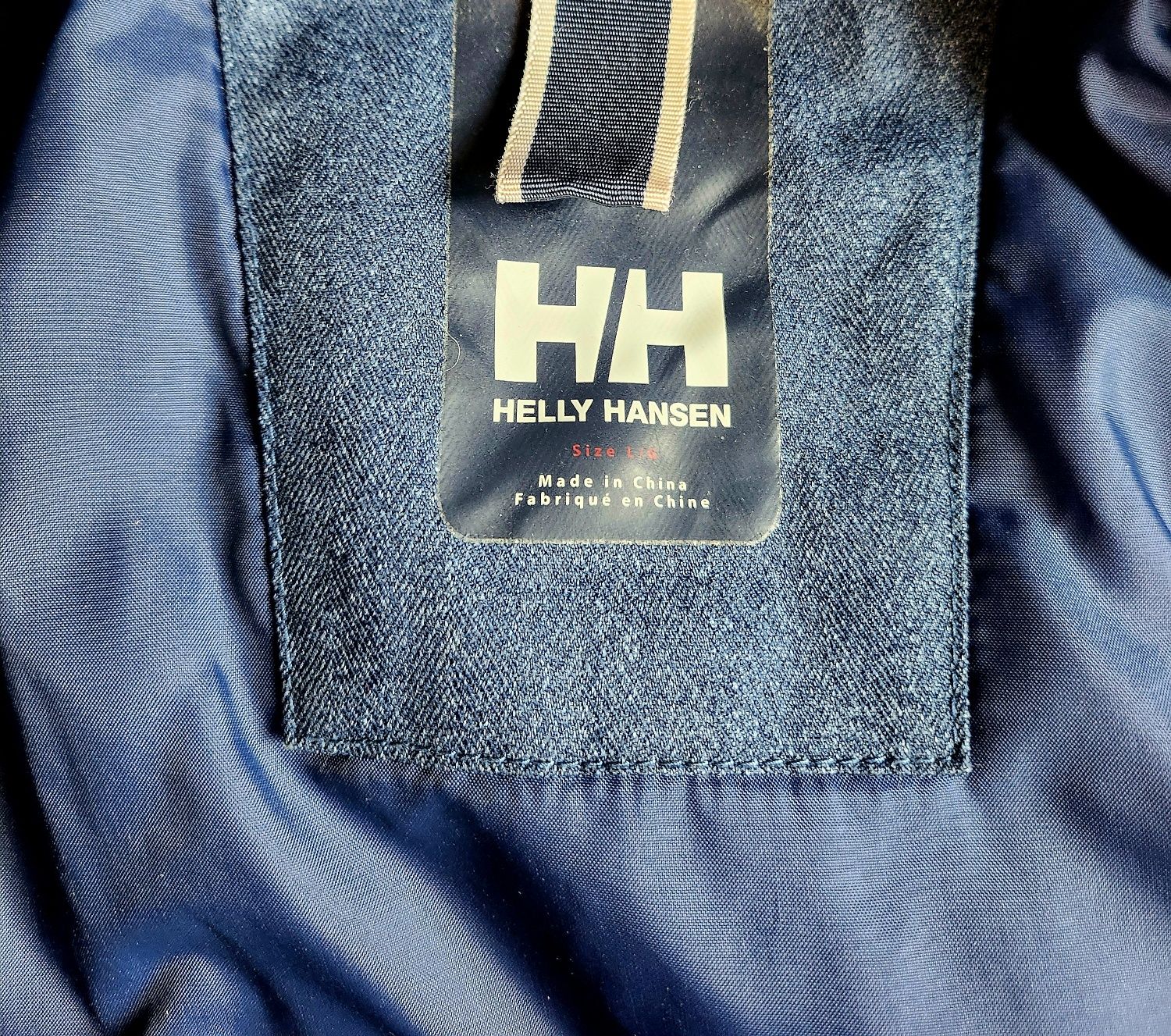 Куртка чоловіча Helly Hansen
чоловічий колір синій