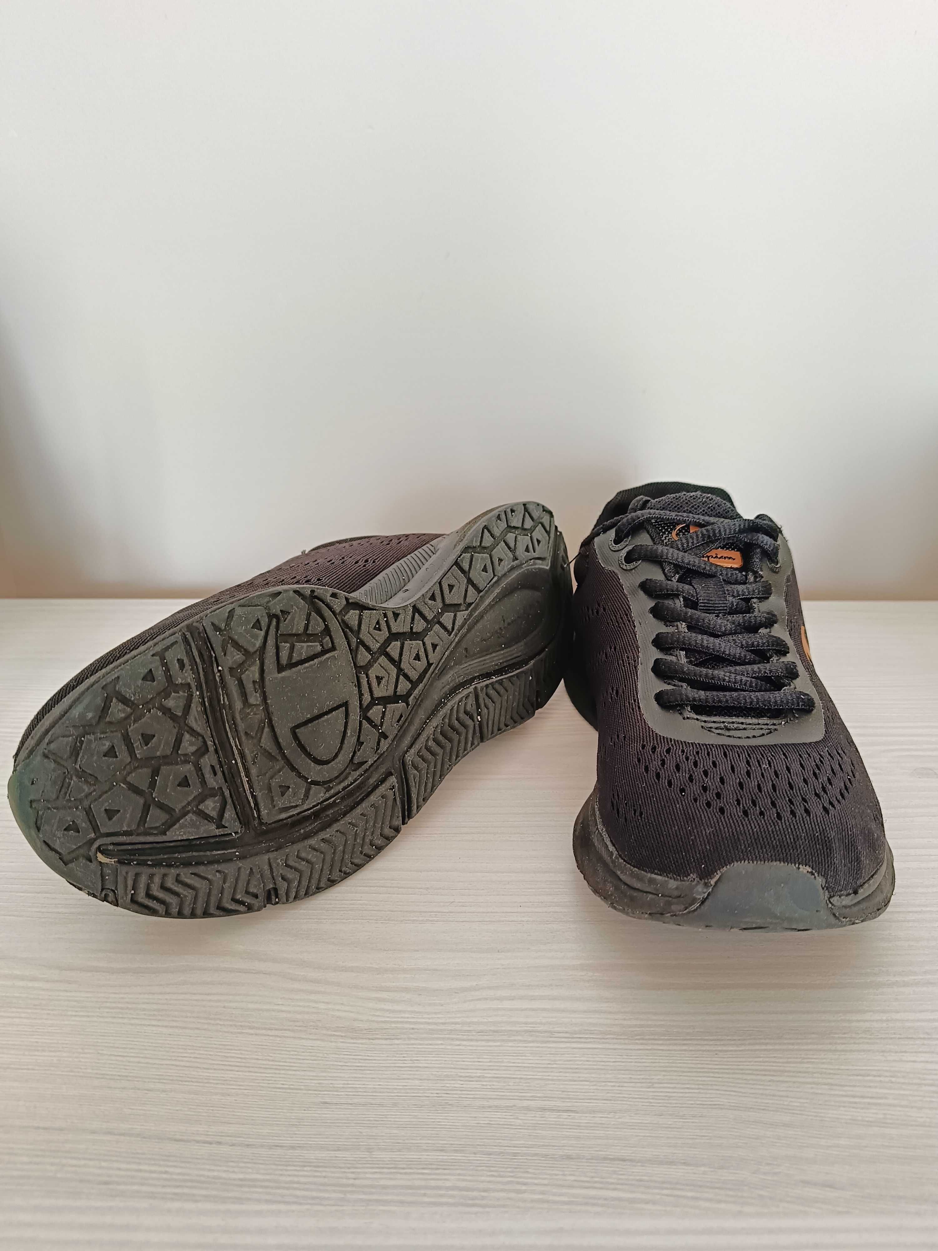 Buty sportowe Champion rozmiar 36 dla dziewczynki