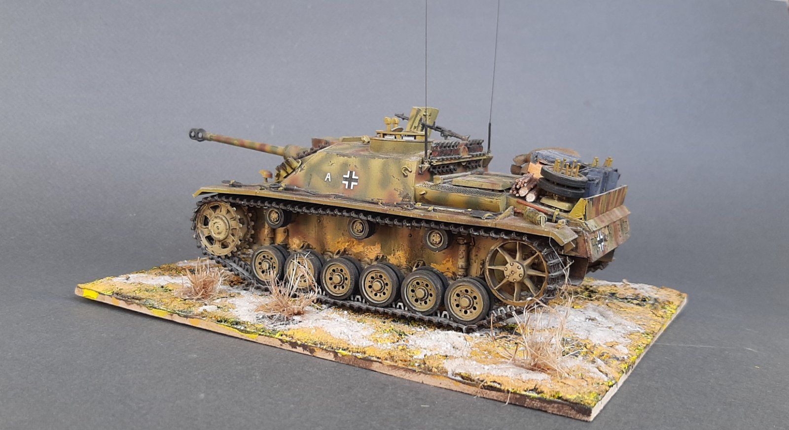 Сборная модель танка StuG 3   1/35