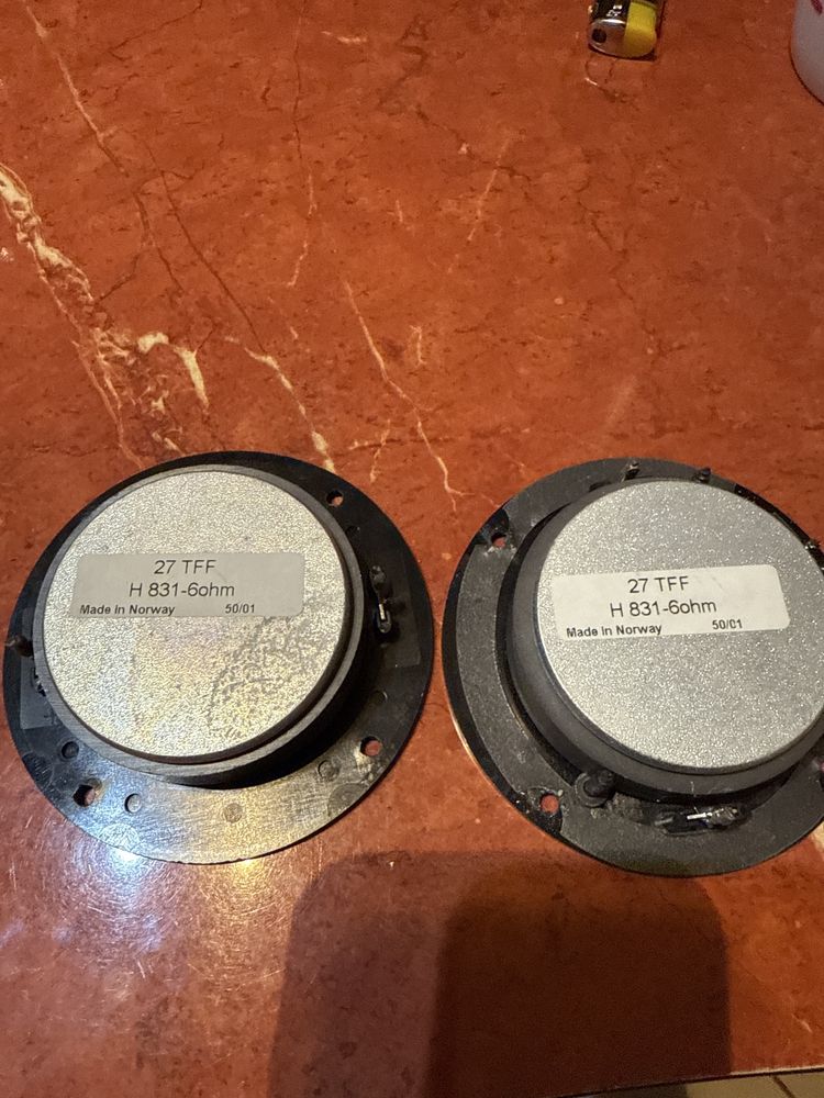 Kolumy phonar P20s