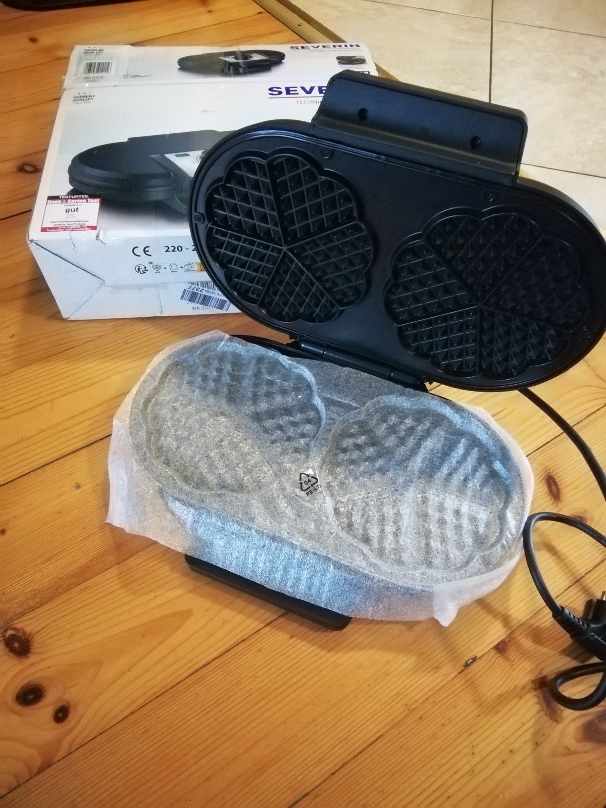 Nowa gofrownica Severin 1200 W