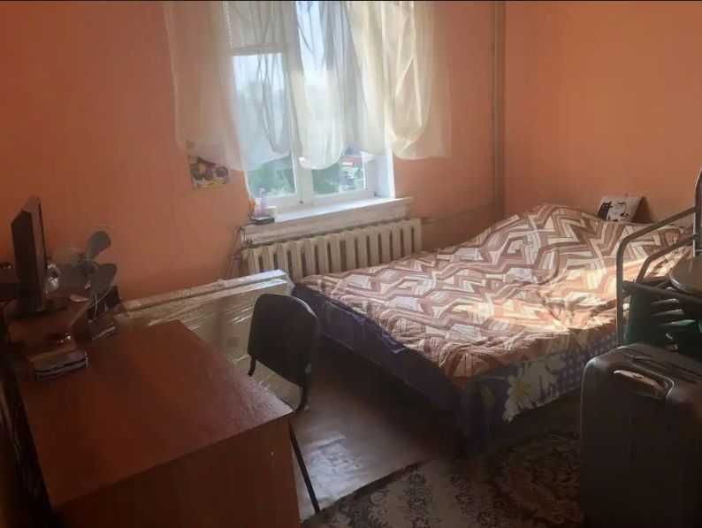 3 кім в ЦЕГЛІ район КАЛИНОВА (716363)