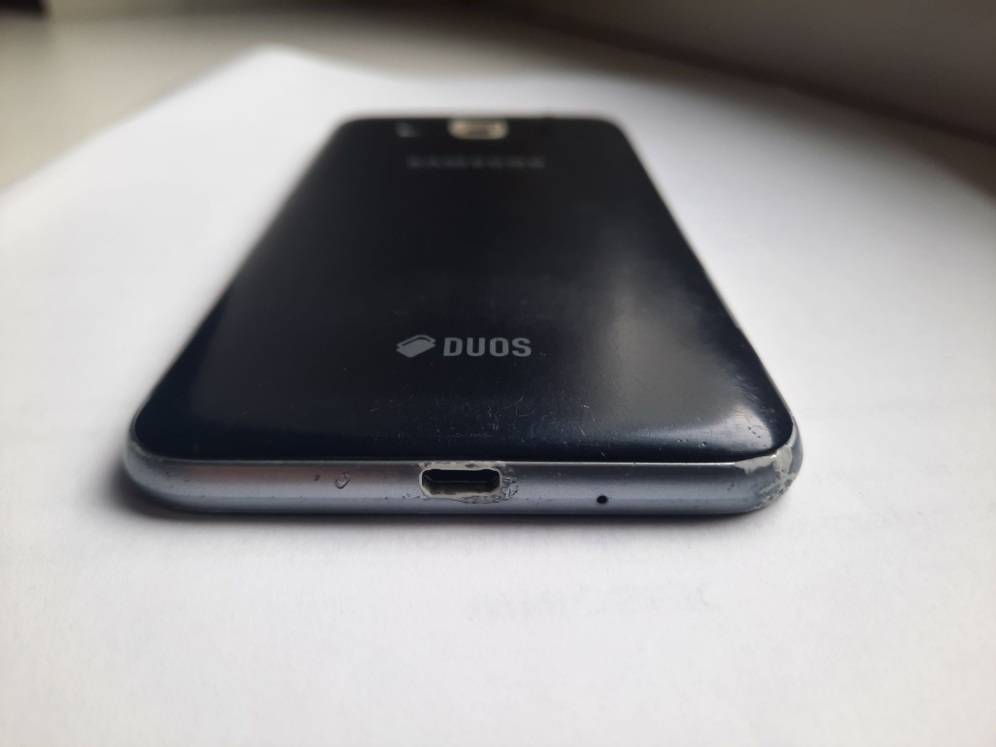 Telefon SAMSUNG J3