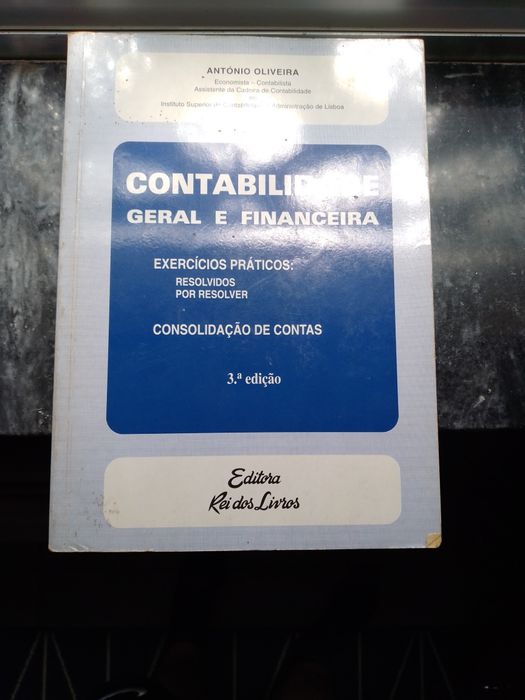 Vendo livros da área contabilidade e finanças, auditoria financeira