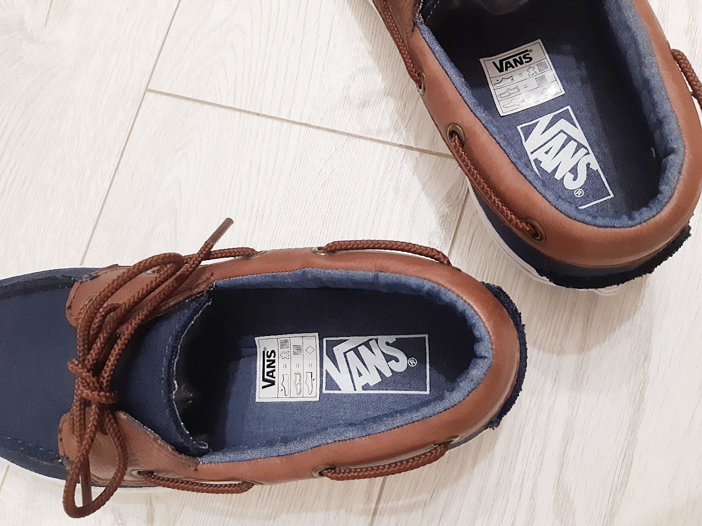 Vans  43й топсайдеры  , кеды