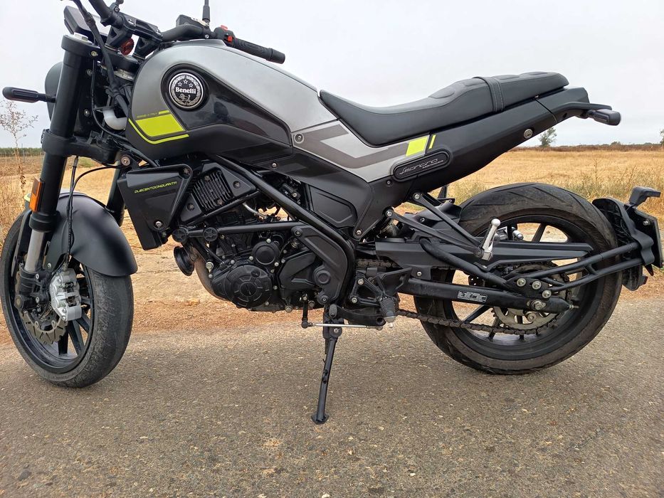 Benelli leoncino 250