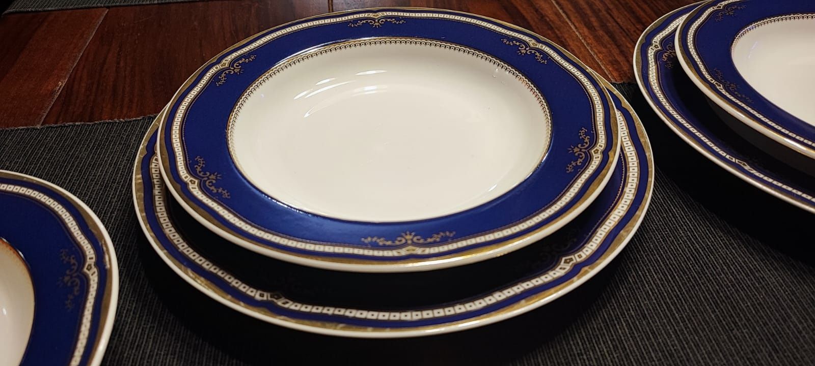 Zestaw obiadowy z porcelany kolekcjonerski replika R.M.S TITANIC