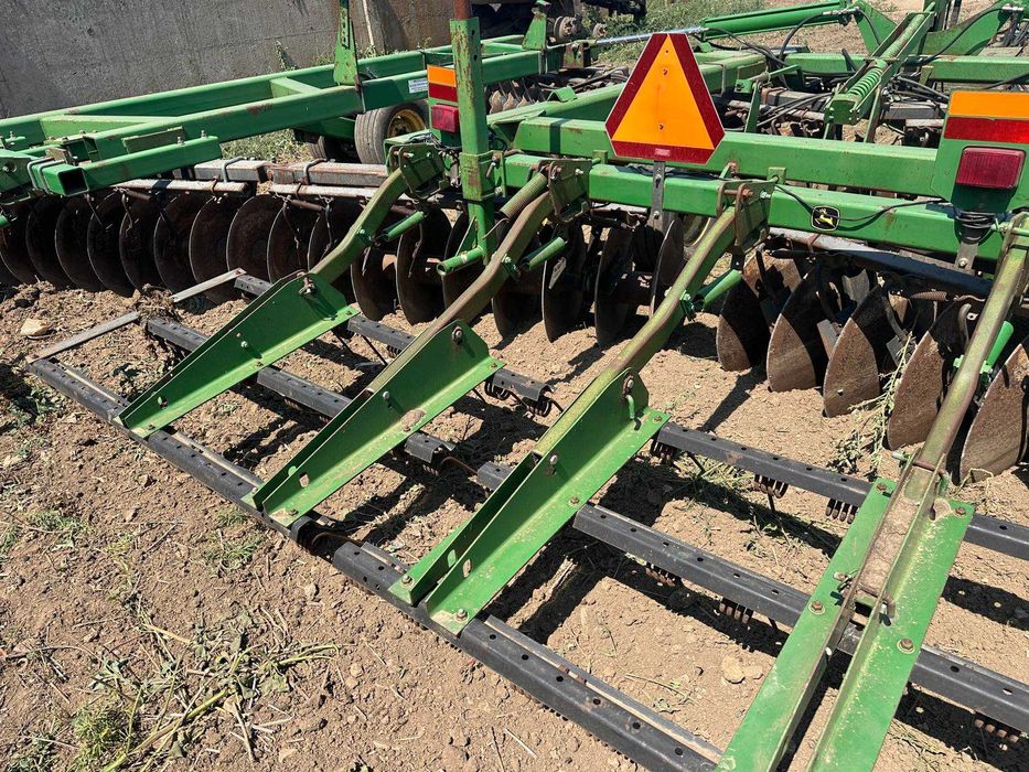 John deere 637 дискова борона 8.6 м