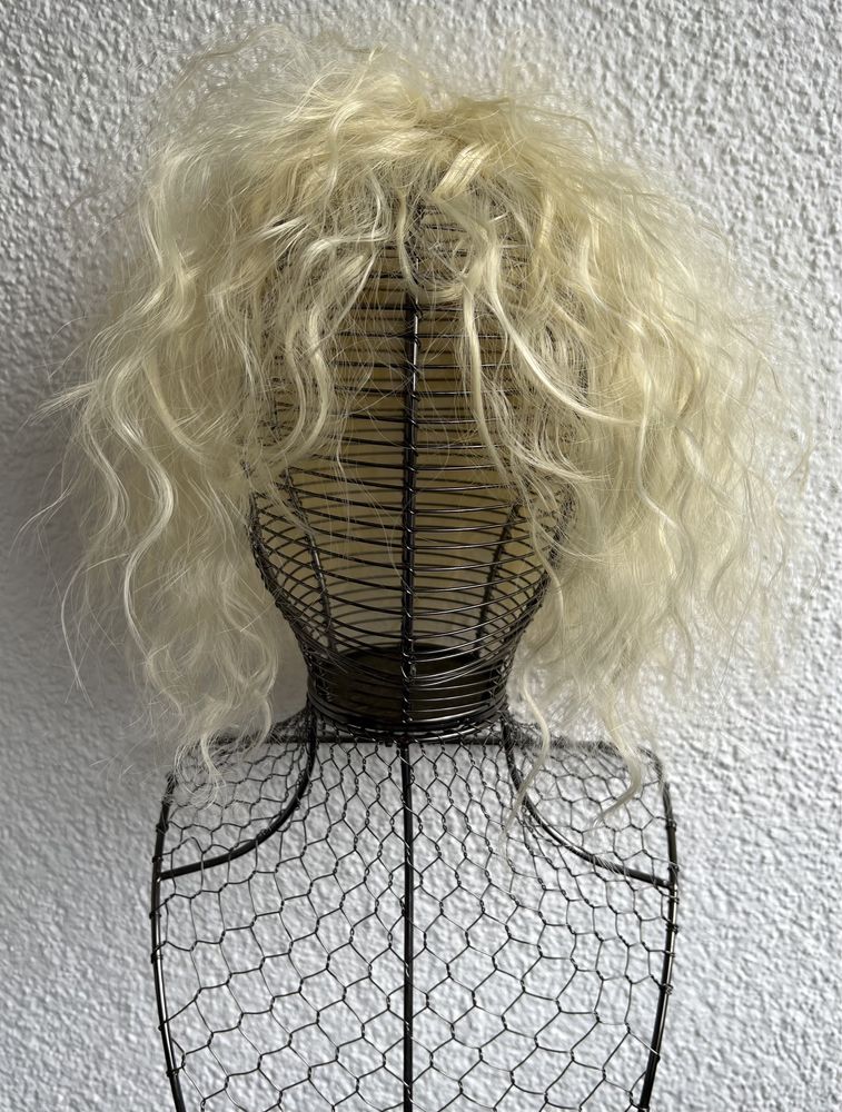 Premium Ultra włosy doczepiane, topper / tupet jasny blond fale
