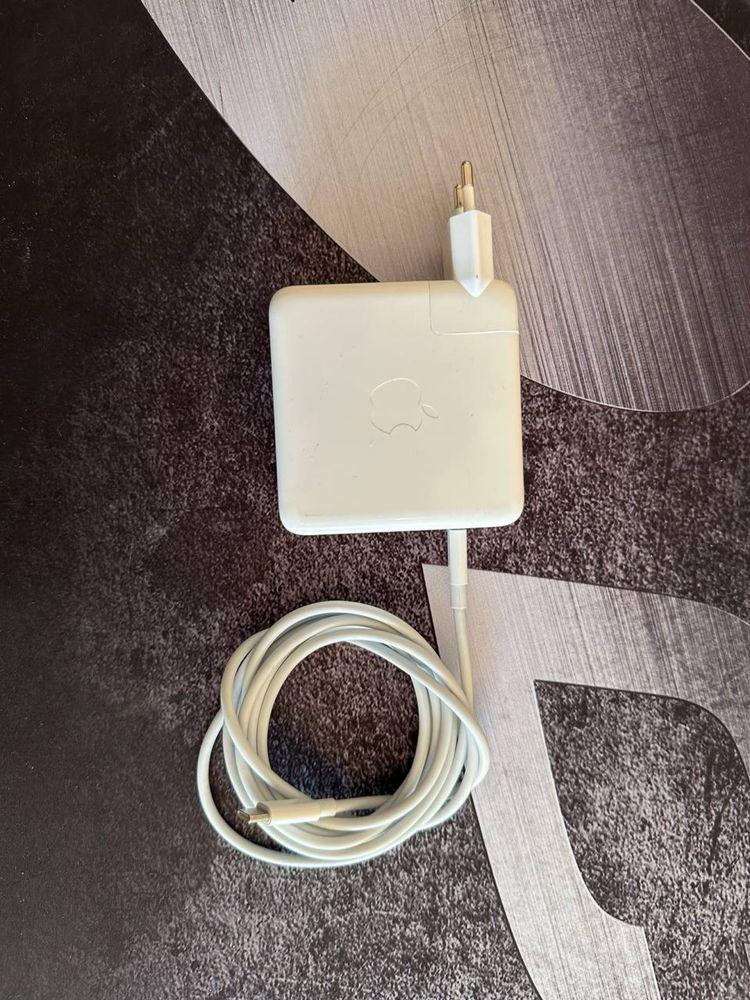 Продам MacBook Pro 15”