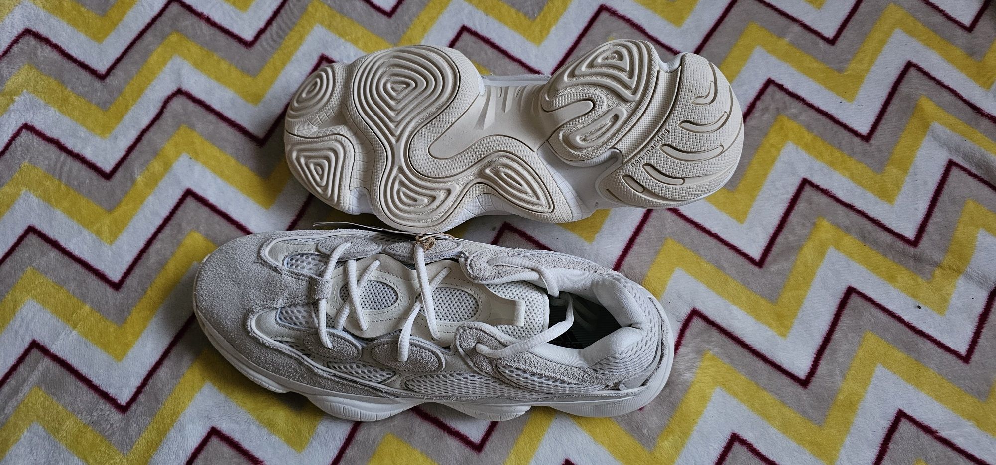 YEEZY 500 Bone White Rozmiar 49 1/3