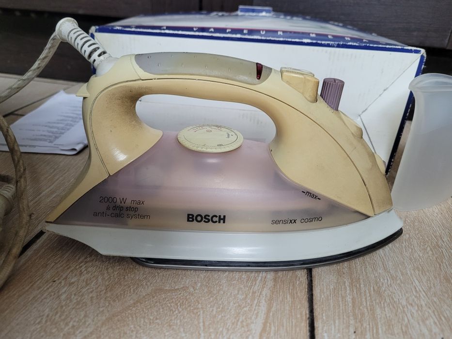 Робочий Bosch утюг