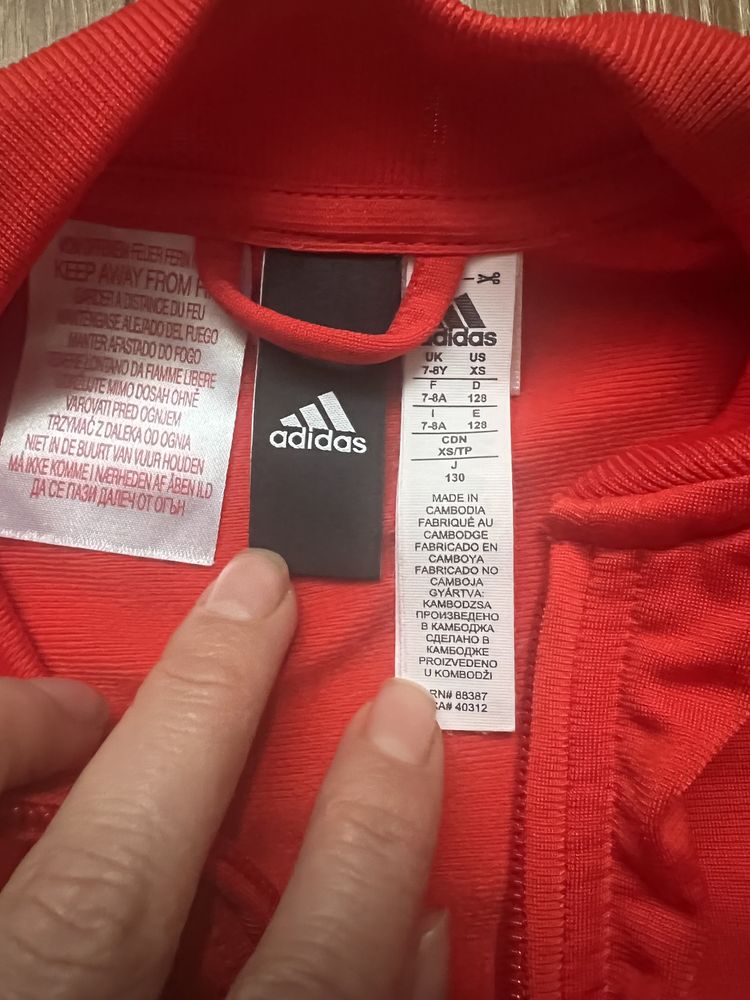 Кофта  adidas