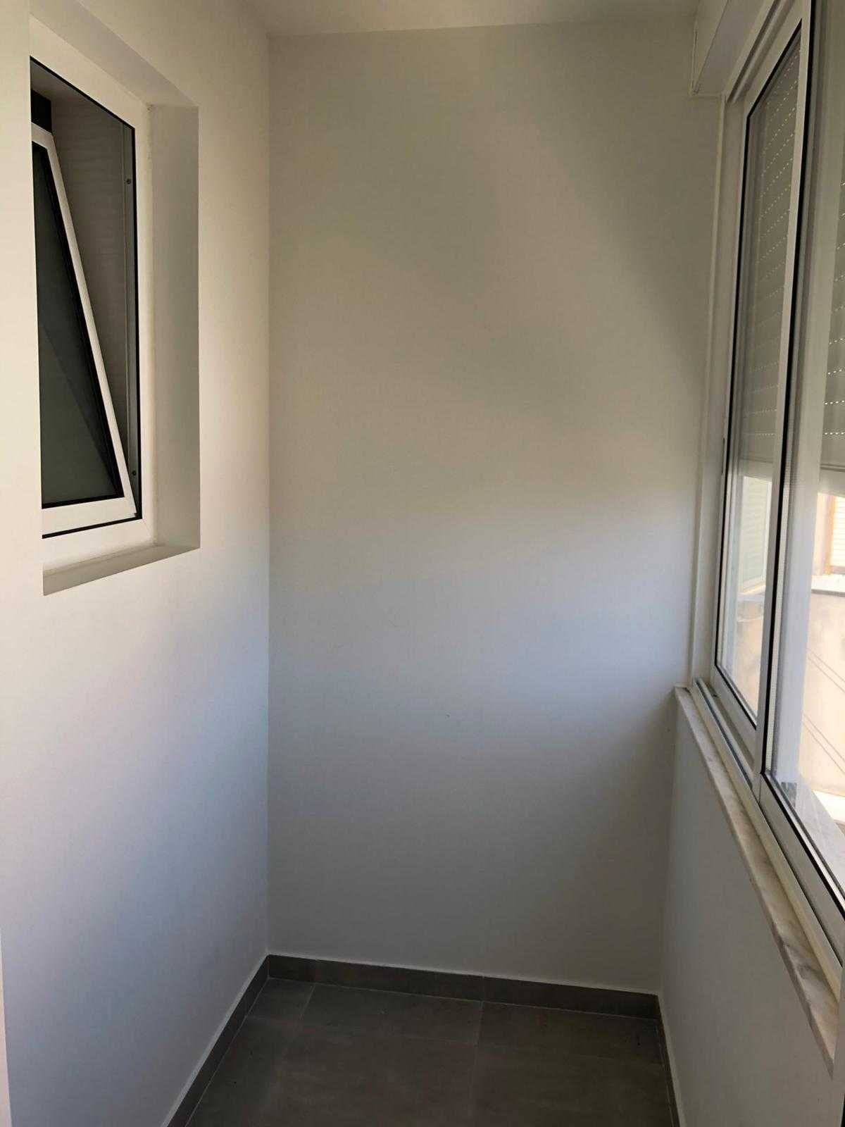 T2 Remodelado com Varanda no Lavradio – Barreiro| Disponível em Agosto