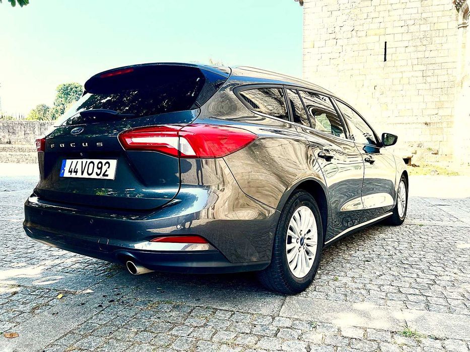 FORD Focus SW 1.5 Eco Blue Titanium Best c/ nova